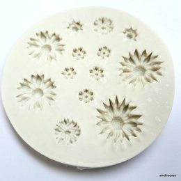 Silikoonvorm lilled 13